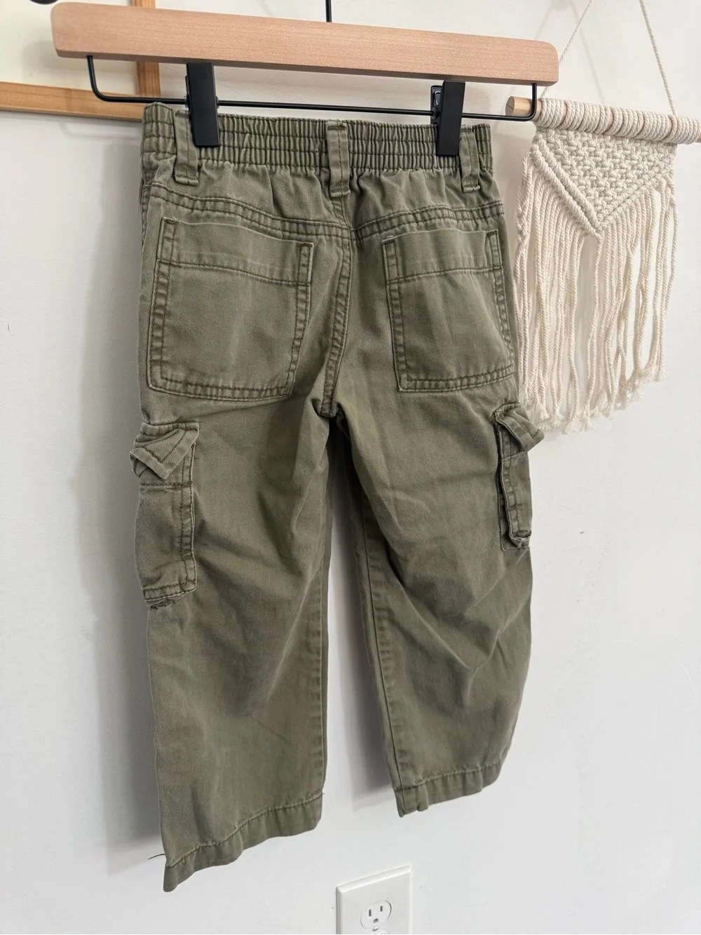 Old Navy - 4T - Olive straight leg cargo pants